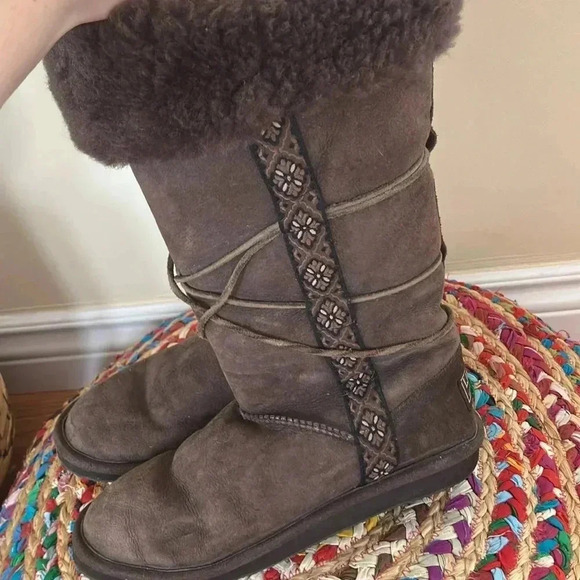 L.L. Bean brown  suede leather boots - Picture 4 of 8